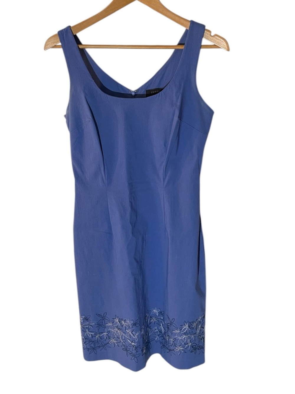 A9- Express Vintage 5/6 Sleeveless Blue Embroidered Hem Dress